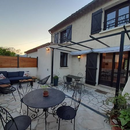 Villa Les Violettes Mons  Esterno foto